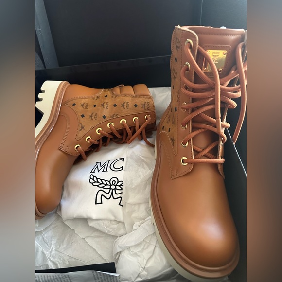 New in Box with Dust Bag MCM woman’s combat boots size 41. - Picture 1 of 3